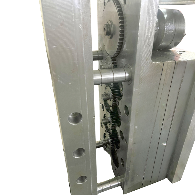 Completed jar cap mould showing gear train that rotates the core at ejection
